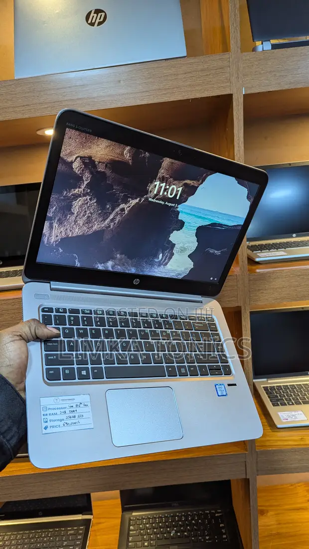 New HP ProBook 440 G3 Laptop: Core i5, 8GB RAM, 256GB SSD - 1
