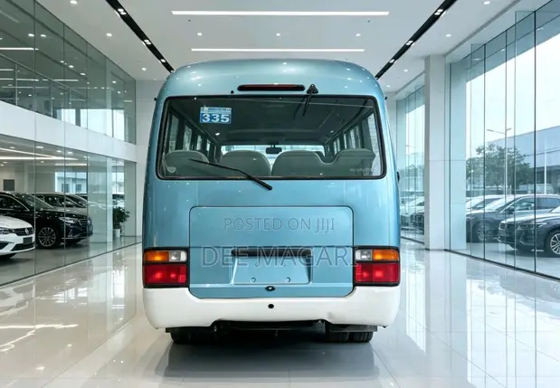 Toyota Coaster 2000 - 29 Seats - 1