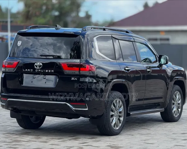 New Toyota Land Cruiser 2025 ZX - 1