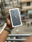 New Apple iPhone 13 128GB Black - 3