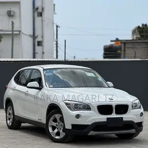 BMW X1 xDrive 2012 White
