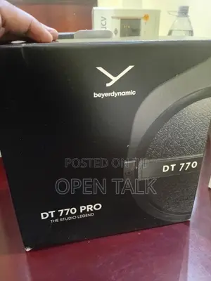 Beyerdynamic DT 770 Pro 250 Ohm Studio Headphones