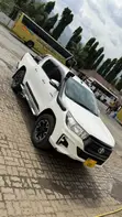 Toyota Hilux Revo 2019 White - 5