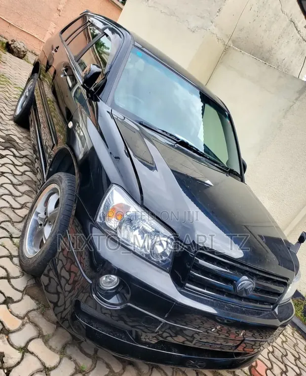 Toyota Kluger 2006 Nyeusi - 1