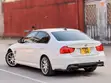 BMW 320i 2011 White - 4