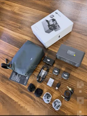 DJI Mic 3 Compact Wireless Microphone System (2 Mics)