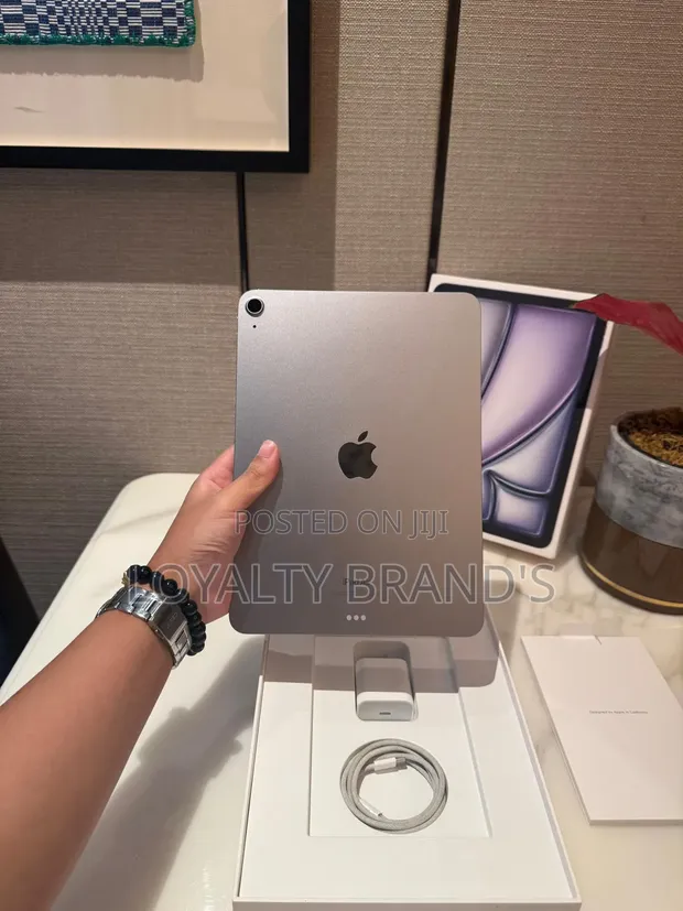 iPad Air 11 (2024) Mpya 128GB - 1