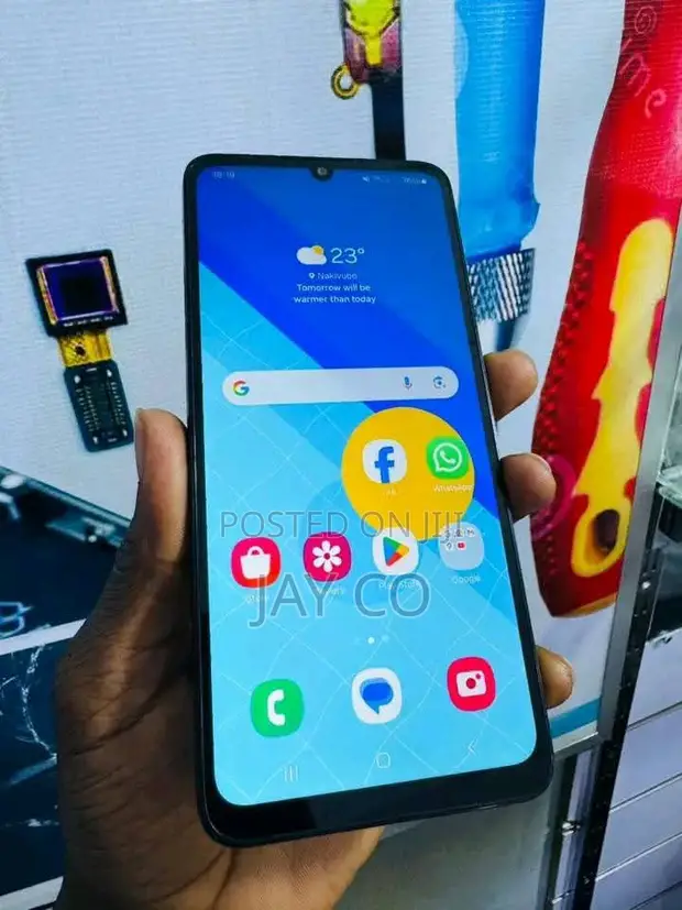 Samsung Galaxy A05 64GB Bluu - 1