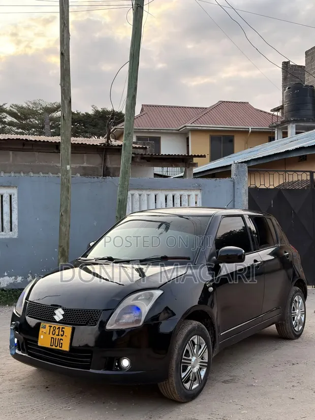 Suzuki Swift 2006 Black - 1