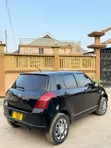 Suzuki Swift 2006 Black - 2