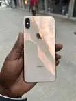 Apple iPhone XS Max 64GB Gold - 1