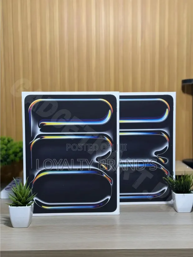 iPad Pro Mpya 13-inch (2025) 256GB - 1