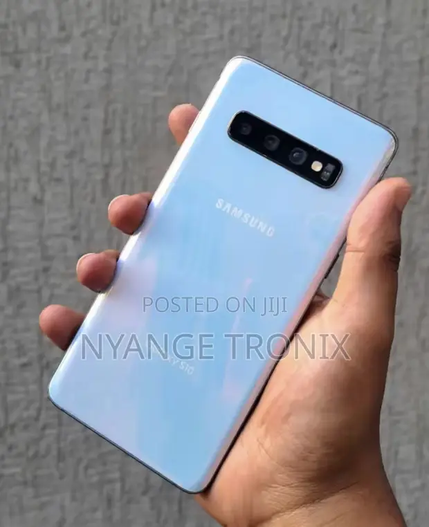Samsung Galaxy S10 5G 256GB White (Refurbished) - 1