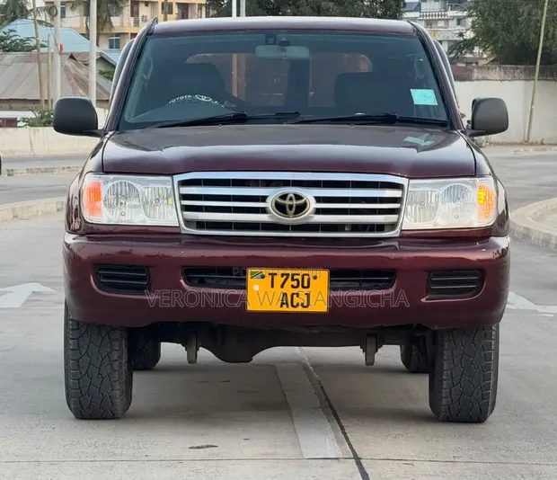 Toyota Land Cruiser 1999 Nyekundu - 1