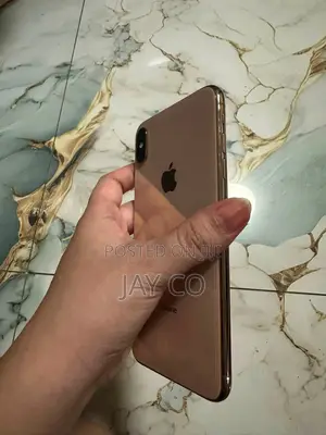 Apple iPhone XS Max 64GB Gold
