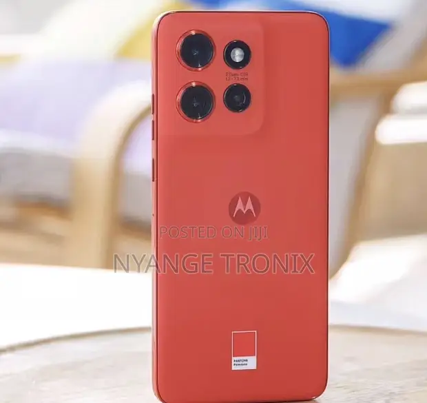 Motorola Edge 50 Neo 256GB Nyekundu - 1