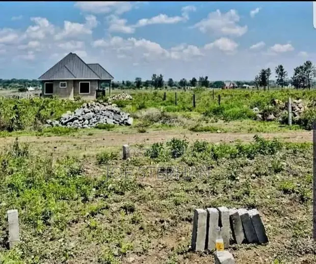 Viwanja Boma Ng'ombe, Kilimanjaro - Malipo Rahisi - 1