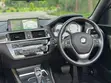BMW 220i Convertible 2019 Nyeusi - 5