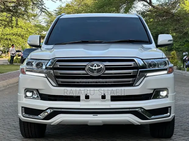 Toyota Land Cruiser 4.5 V8 TD 2016 White - 1