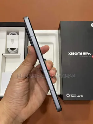 Xiaomi 15 Pro 256GB Nyeusi