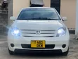 Toyota IST 2005 White - 1