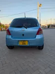 Toyota Vitz 2005 Blue - 2