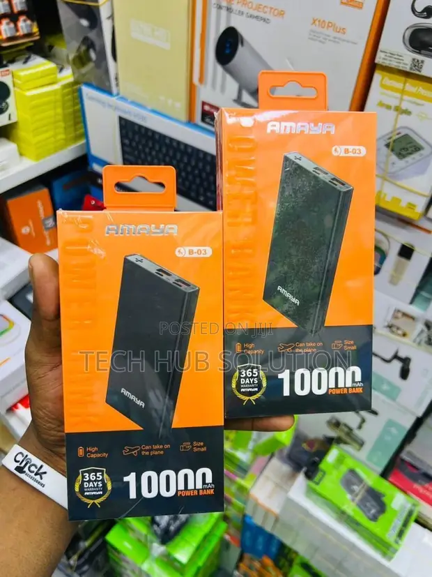 Amaya 10000mAh Power Bank - Black - 1
