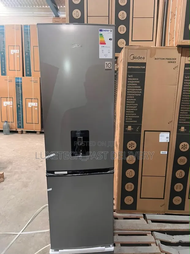Midea 268L No Frost Bottom Freezer Refrigerator with Water Dispenser - 1