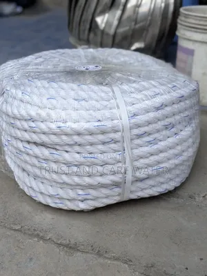 Luna Fish Manila Rope (Strong) 22mm x 100m