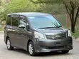 Toyota Noah 2.0 143hp AWD (7 Seater) 2010 Gray - 1