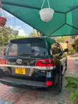 Toyota Land Cruiser V8 2019 Black - 3