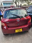 Toyota Vitz 1.0 FWD 5dr Hatchback 2005 Maroon - 3