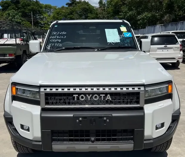 2024 Toyota Land Cruiser Prado 2.8L Diesel - 1