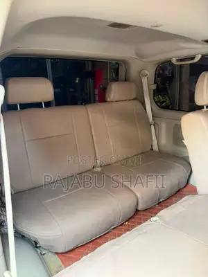Toyota Land Cruiser LC100 2004