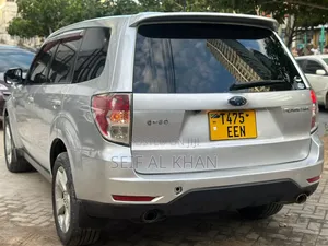 Subaru Forester 2.0 X Active 2008 Nyeupe