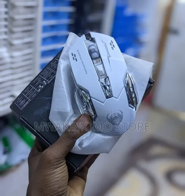 Wireless Gaming Mouse - Rechargeable, RGB - 1