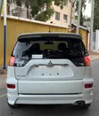 Mitsubishi Outlander 2010 White - 4
