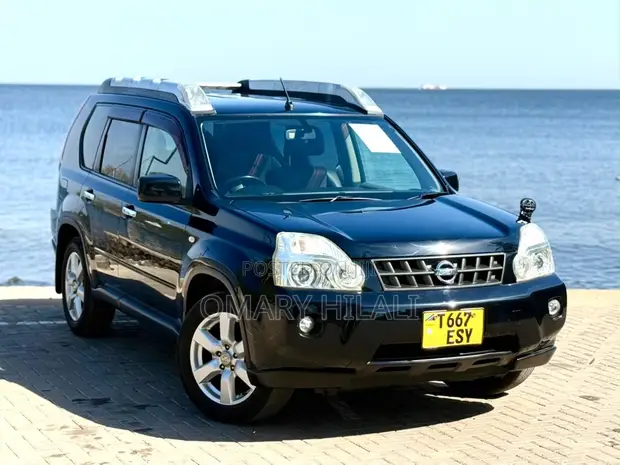 Nissan X-Trail 2009 Black - 1