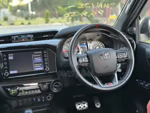 Toyota Hilux 2023 GR Sport Double Cabin