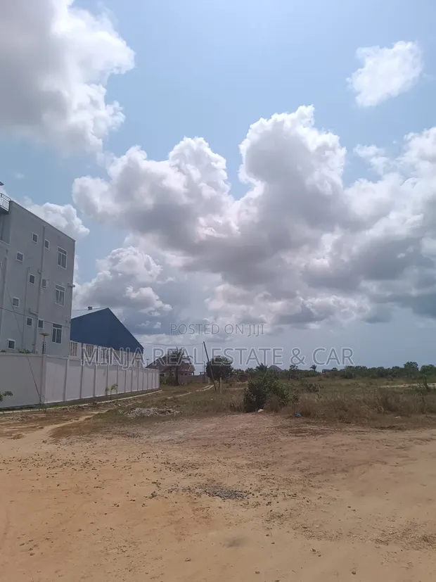 Eneo la Viwanda la Eka 1.5+ Linaouzwa, Njia ya Kisarawe II - 1