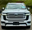 Toyota Land Cruiser LC300 ZX Petrol 2024 - 4