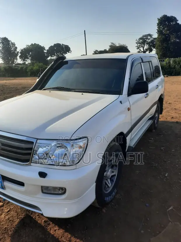Toyota Land Cruiser 100 4.2 TD 2005 White - 1