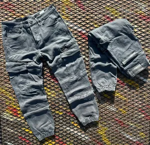 Men's Gray Cargo Jeans - Brand New