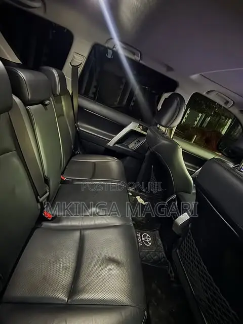 Toyota Land Cruiser Prado TX 2019 White - 1
