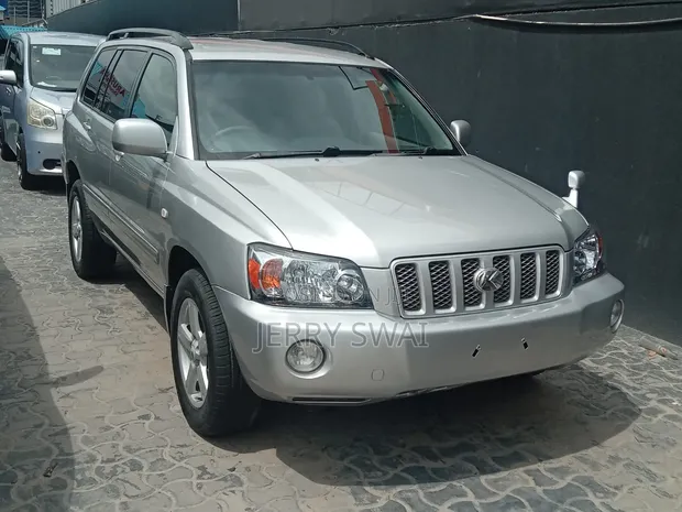 Toyota Kluger V 2001 Silver - 1