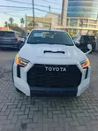 Toyota Hilux 2021 White - 2