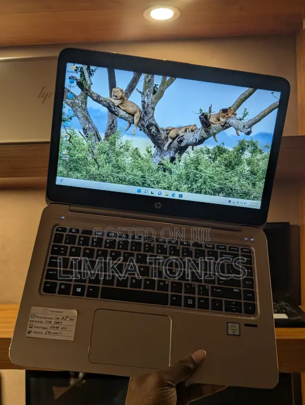 New HP EliteBook 1040 G3 Laptop - 1