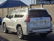 Toyota Land Cruiser Prado 2022 White - 4