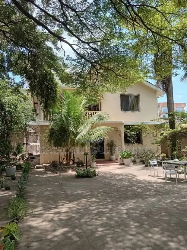 4 Bedroom House for Sale in Msasani - 1
