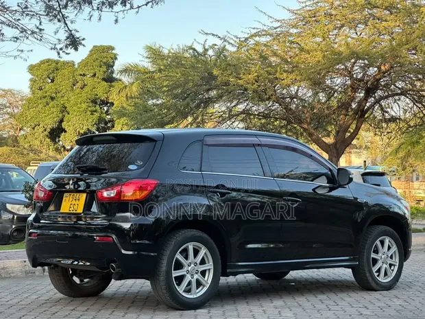 Mitsubishi RVR 2010 Black - 1